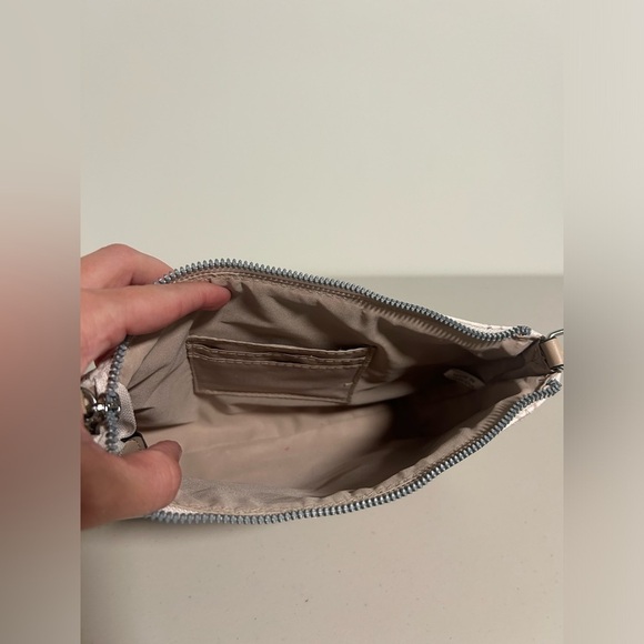 Nine West Wristlet Wallet Bag Pink Beige Floral Diamonds - Picture 3 of 5